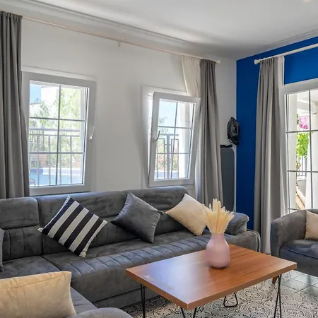 Noa Only Adult Apartmanhotel