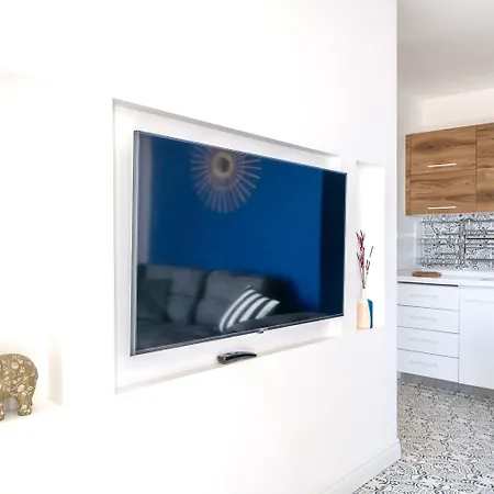 Noa Only Adult Apart Otel 5*