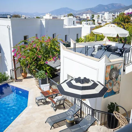 Noa Only Adult Aparthotel 5*