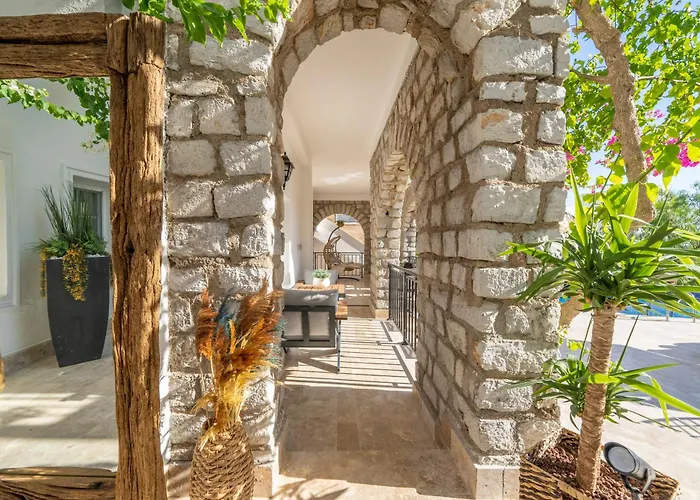 Noa Only Adult מלון דירות