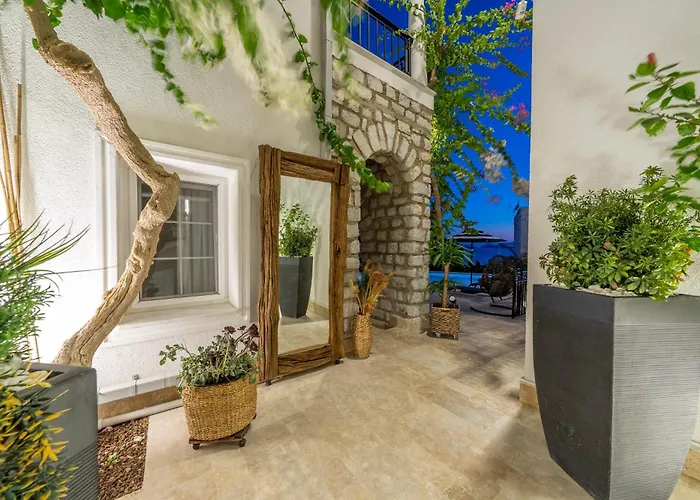 Noa Only Adult Aparthotel