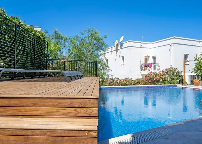 Noa Only Adult Aparthotel