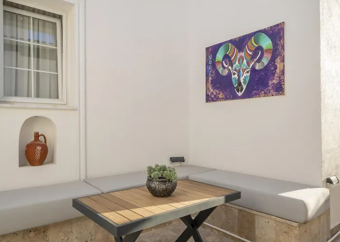 Noa Only Adult Apartahotel