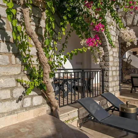 Noa Only Adult Apartmanhotel